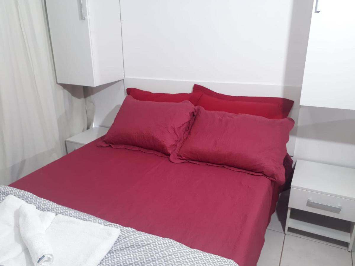 Studio Central Proximo A Faculdade E Rodoviaria Куритиба Экстерьер фото
