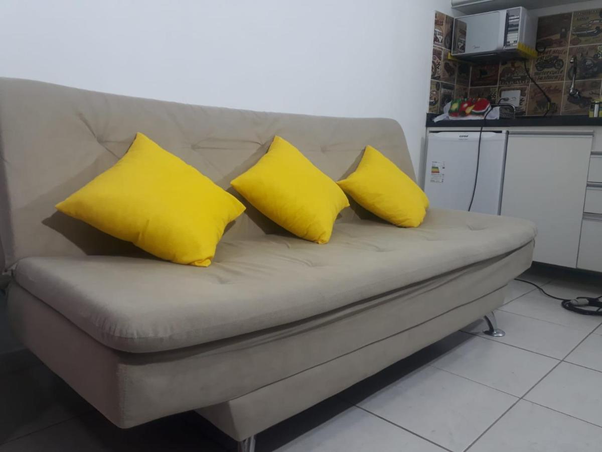 Studio Central Proximo A Faculdade E Rodoviaria Куритиба Экстерьер фото