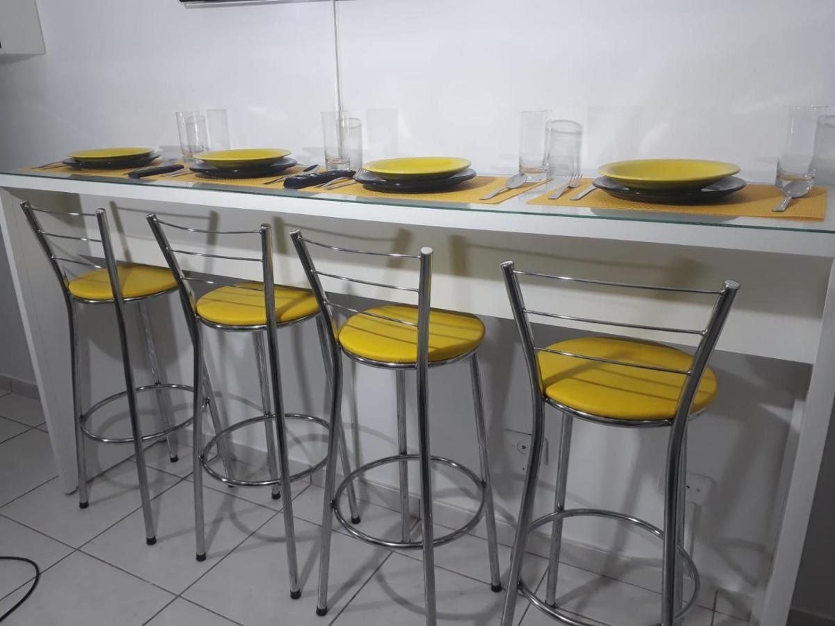 Studio Central Proximo A Faculdade E Rodoviaria Куритиба Экстерьер фото